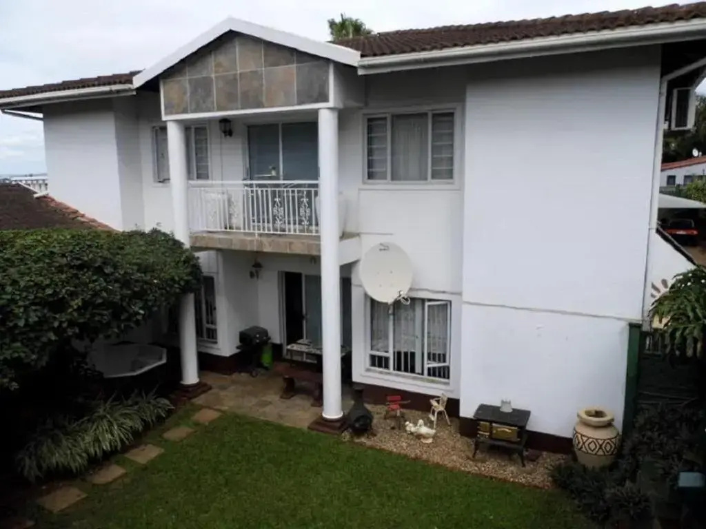 Bougainvillea BNB