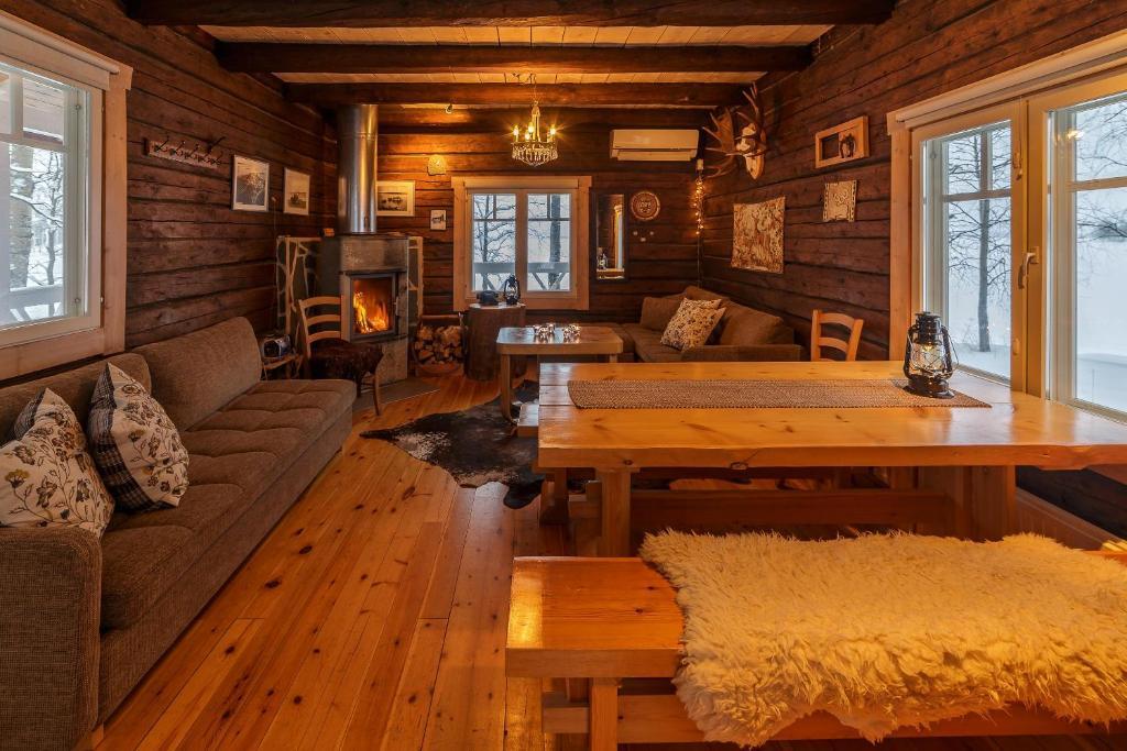 Hotel Uitonniemi by null