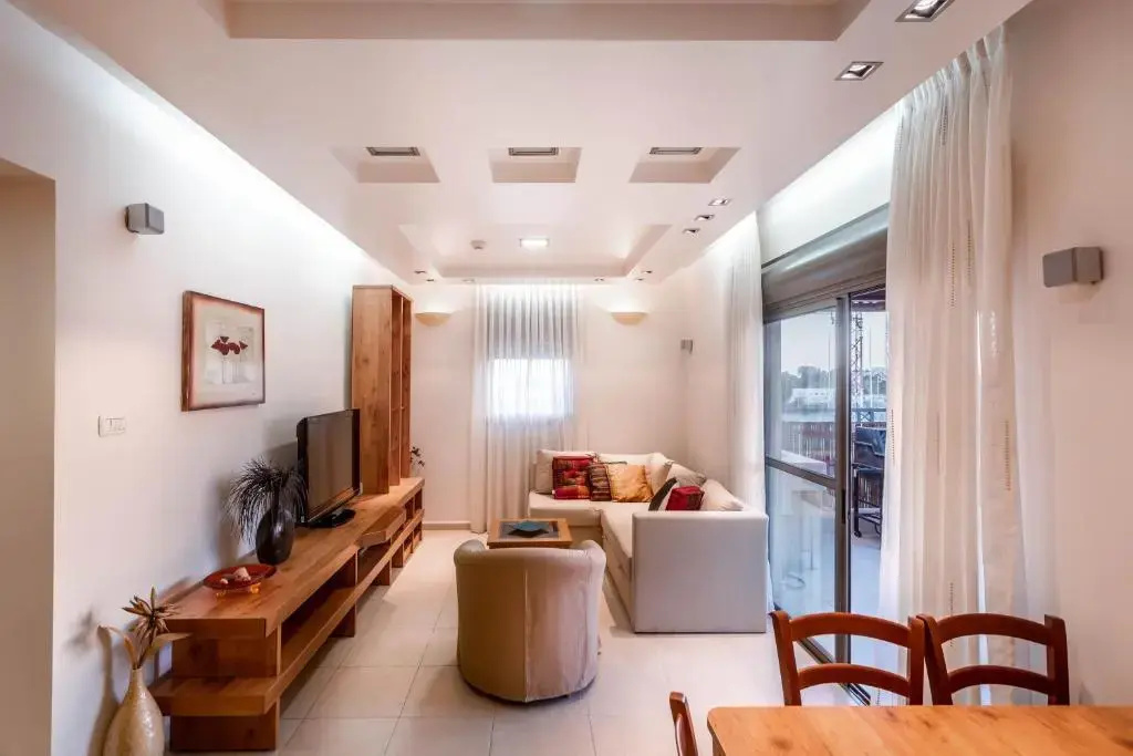 Standard Penthouse room with balcony and with pool view