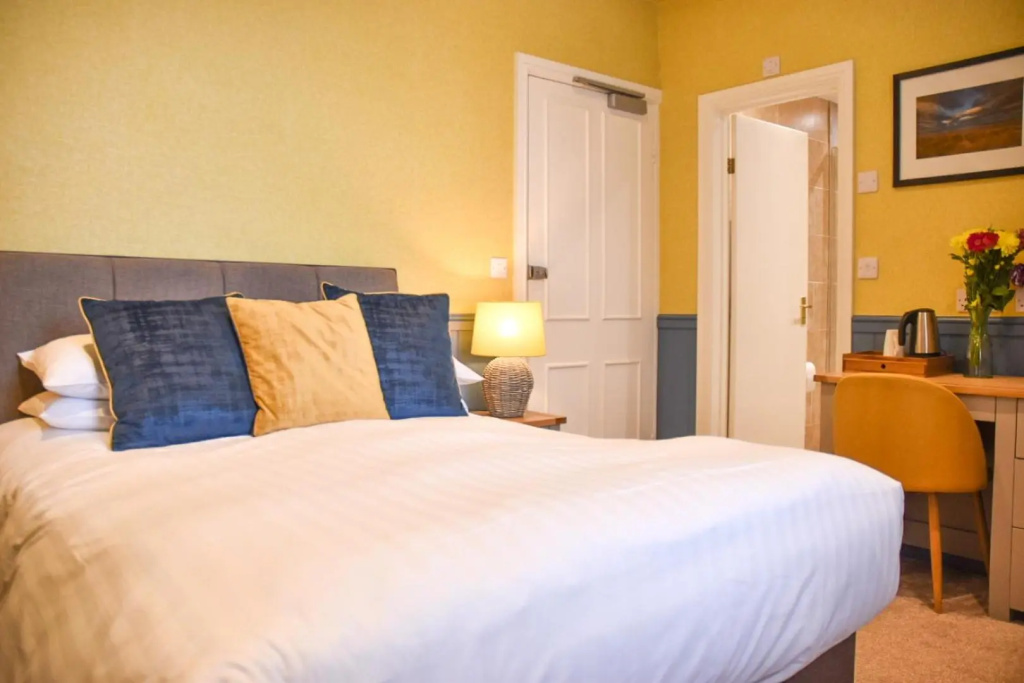 Dunstanburgh Castle Inn — 5