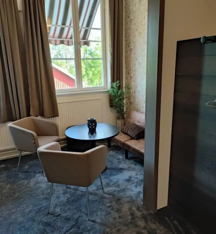 Superior Double room (full double bed)