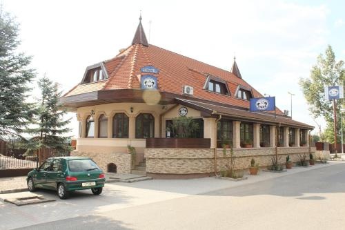 5. Halasz Fogado
