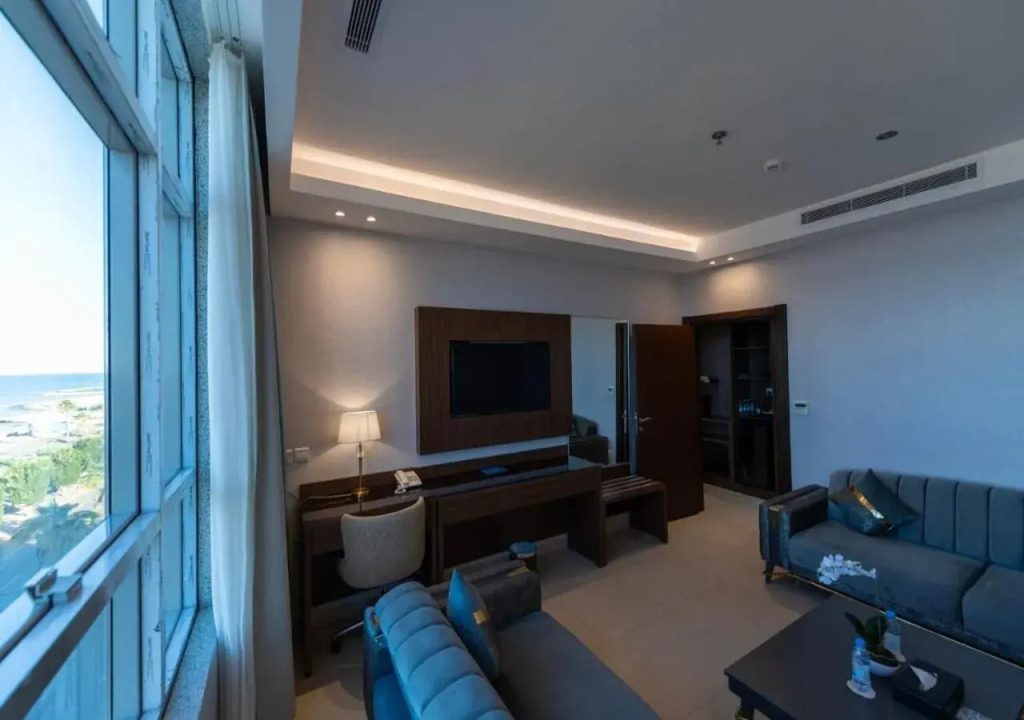 Coral Reef Hotel — фото 3