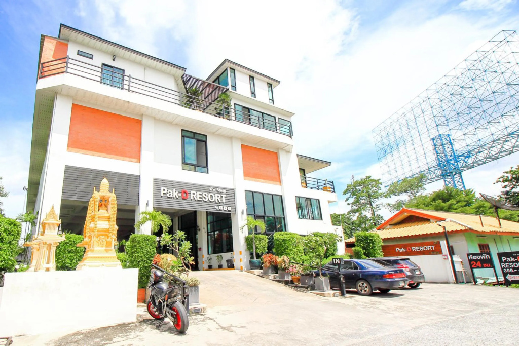 OYO 318 PakD Resort (Vaccinated Staff) in Bangkok
