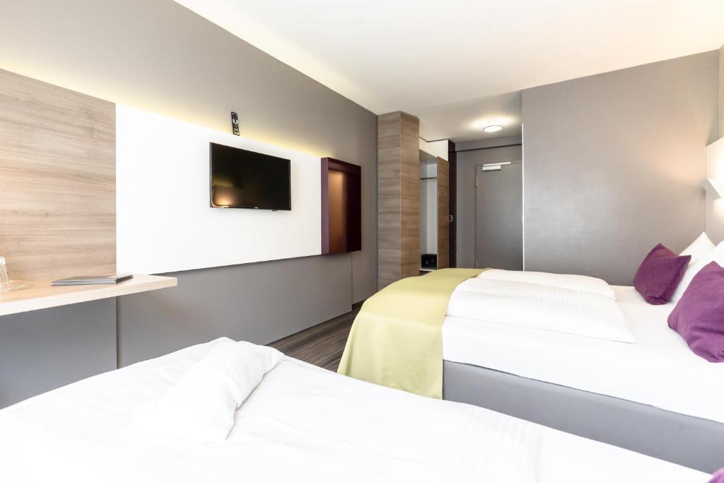 Трёхместный номер Standard в Hotel Demas City