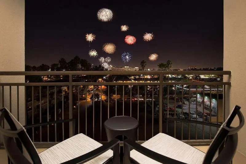 Hampton Inn & Suites Anaheim Garden Grove - Chambres