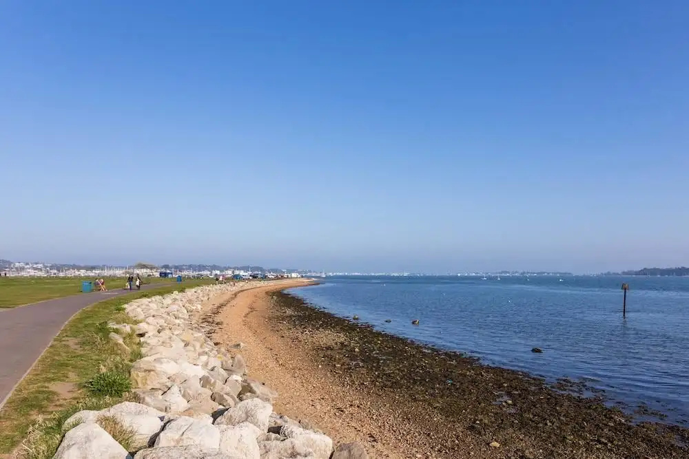 Beach & Waterfront