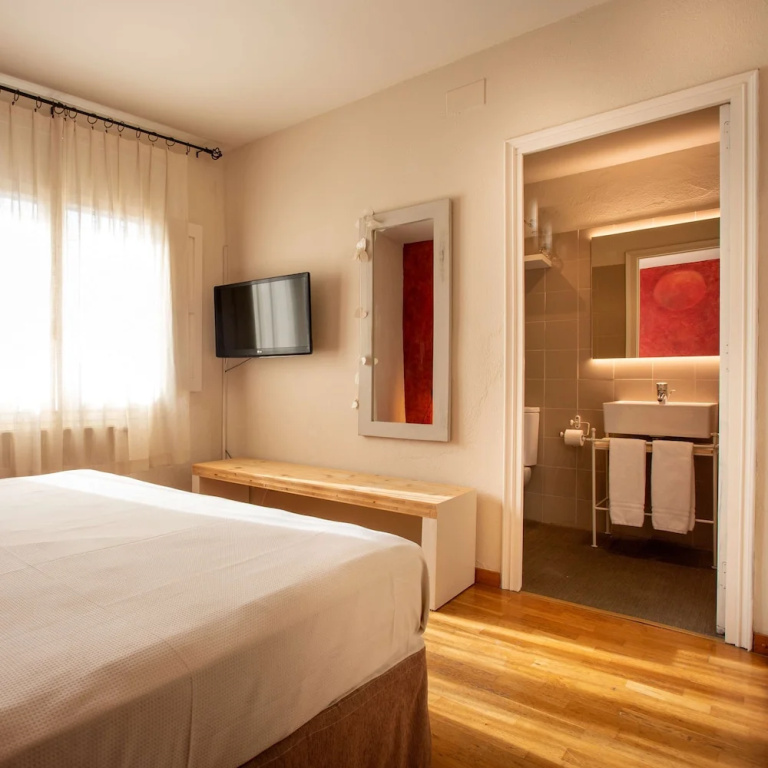 Hotel Boutique Niu Del Sol - Chambres