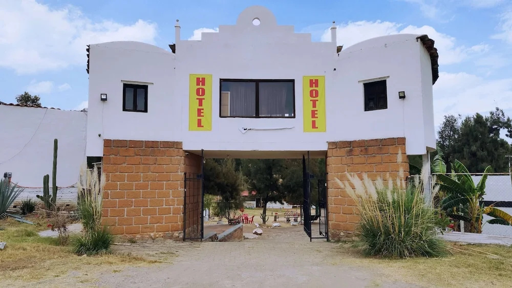 OYO Hotel Los Pinos