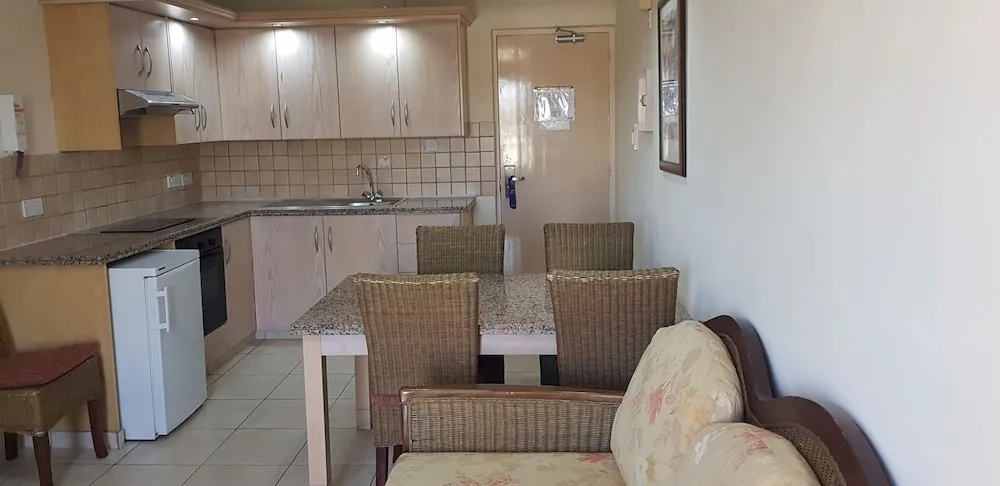 Senator Hotel Apartments - Adults Only - Chambres