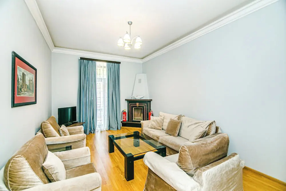 Апартаменты в Azneft Garden Apartment