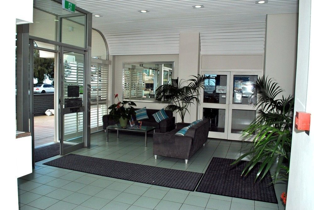 Image 12