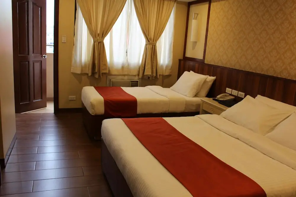 1 Bedroom Deluxe Triple room