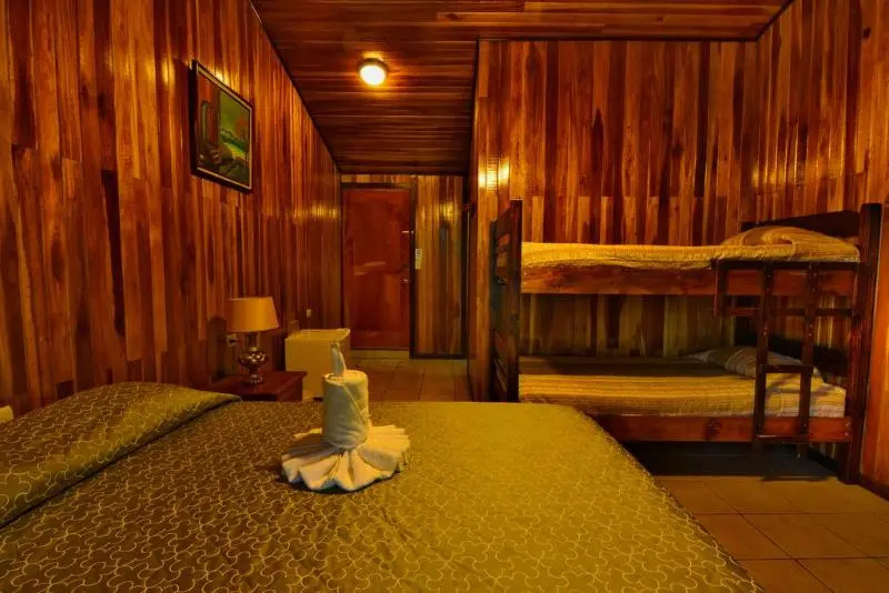 Standard Triple room with balcony