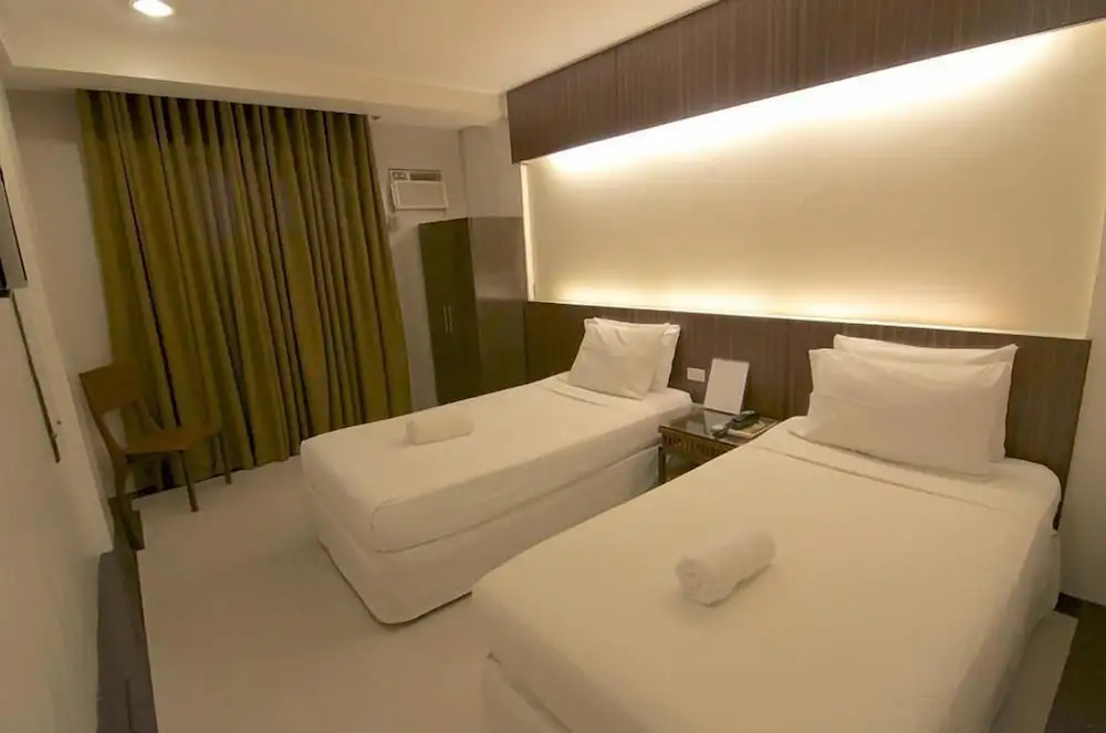 Superior Double room (full double bed)