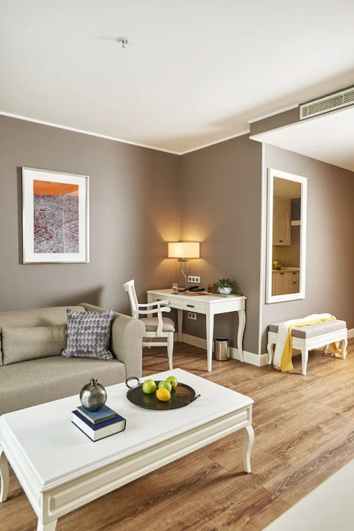 Renata Boutique Hotel - Boutique Class — 4