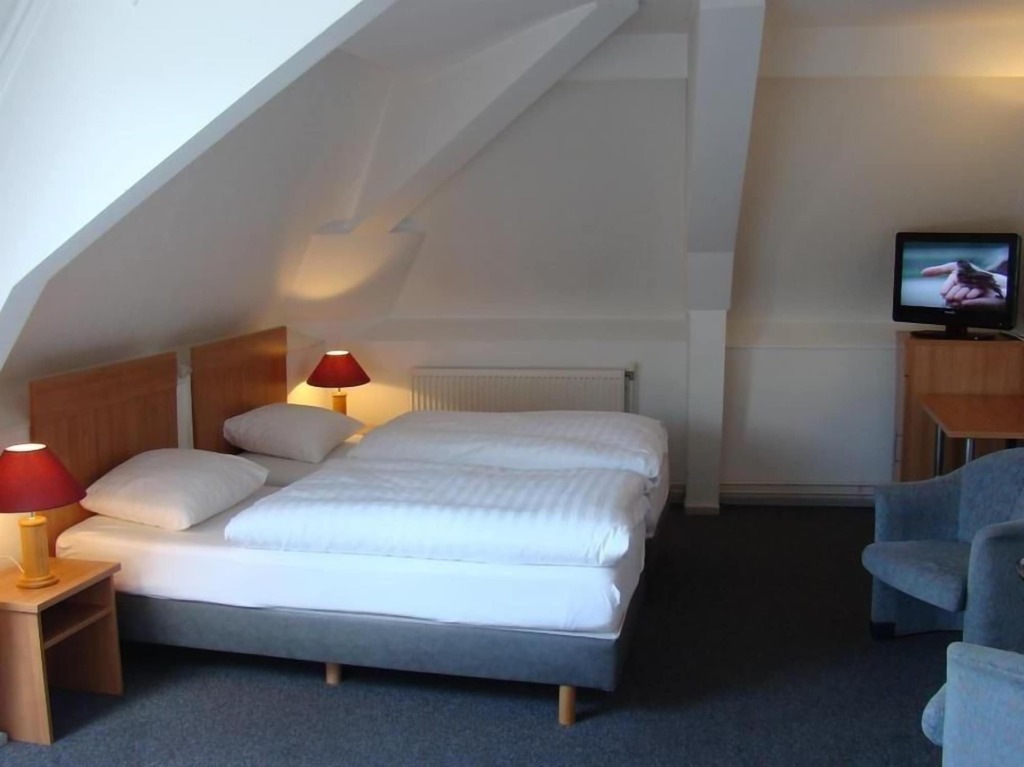 RHO Hotel Amsterdam by null