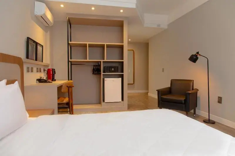 SLAVIERO Curitiba Shopping - Chambres
