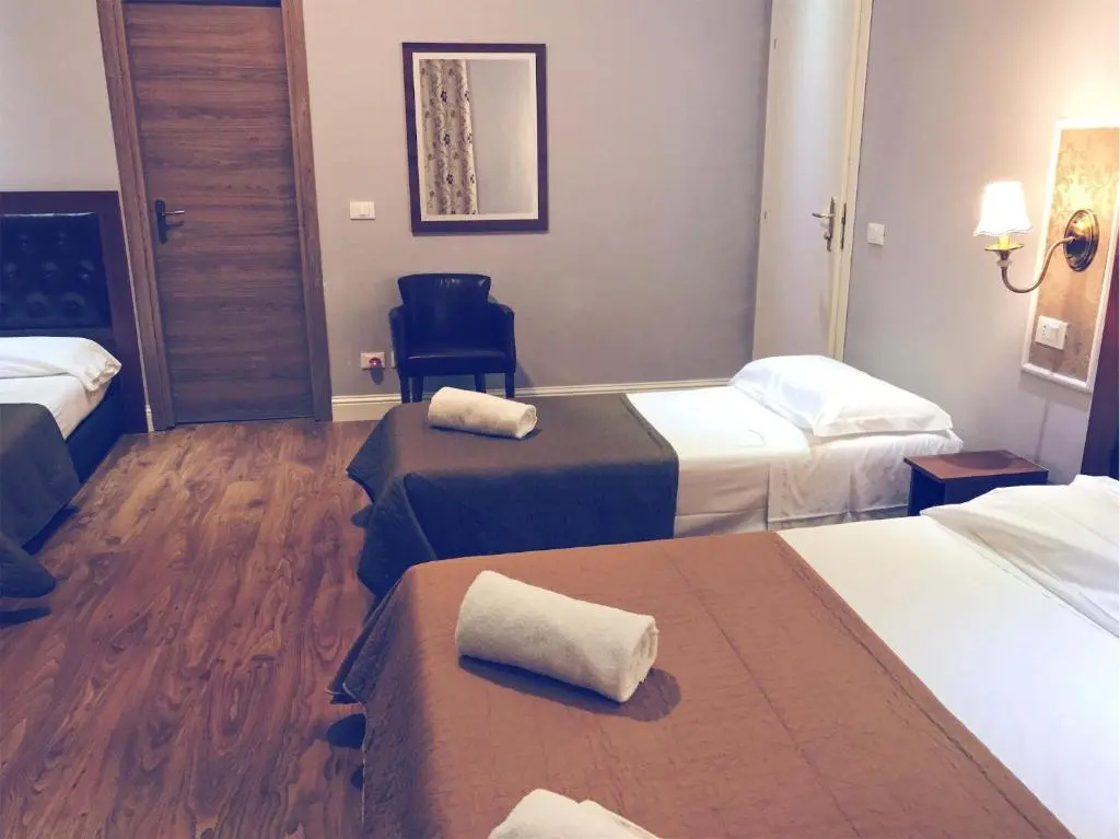 Standard Quadruple room