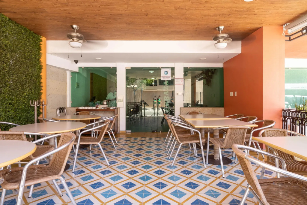 Azteca Inn - Général