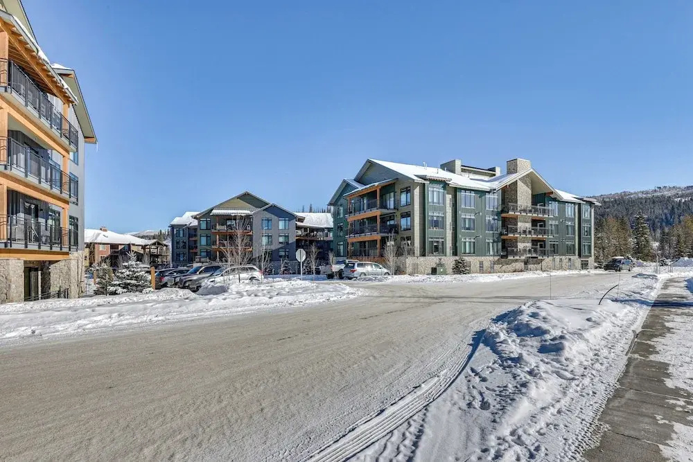 Downtown Winter Park Condo: 3 Mi to Slopes!