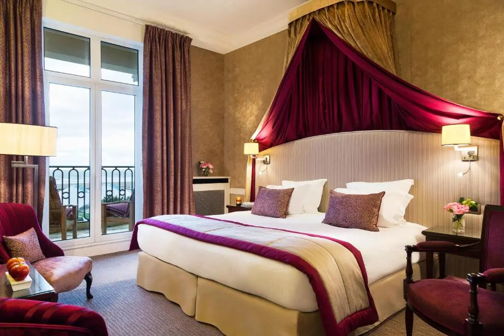 Hôtel Barrière Le Royal Deauville — фото 4