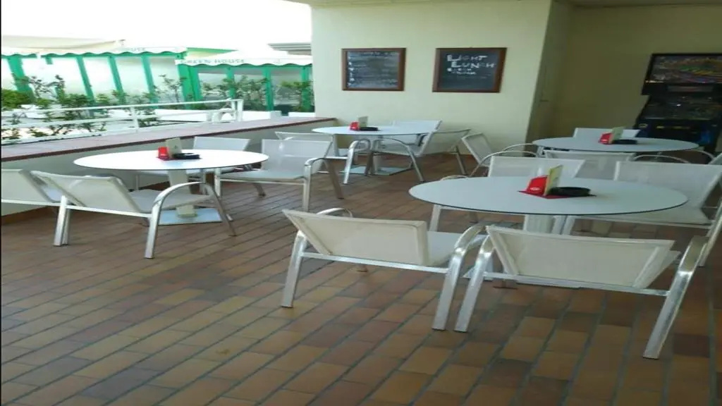 Hotel MaxiHeron