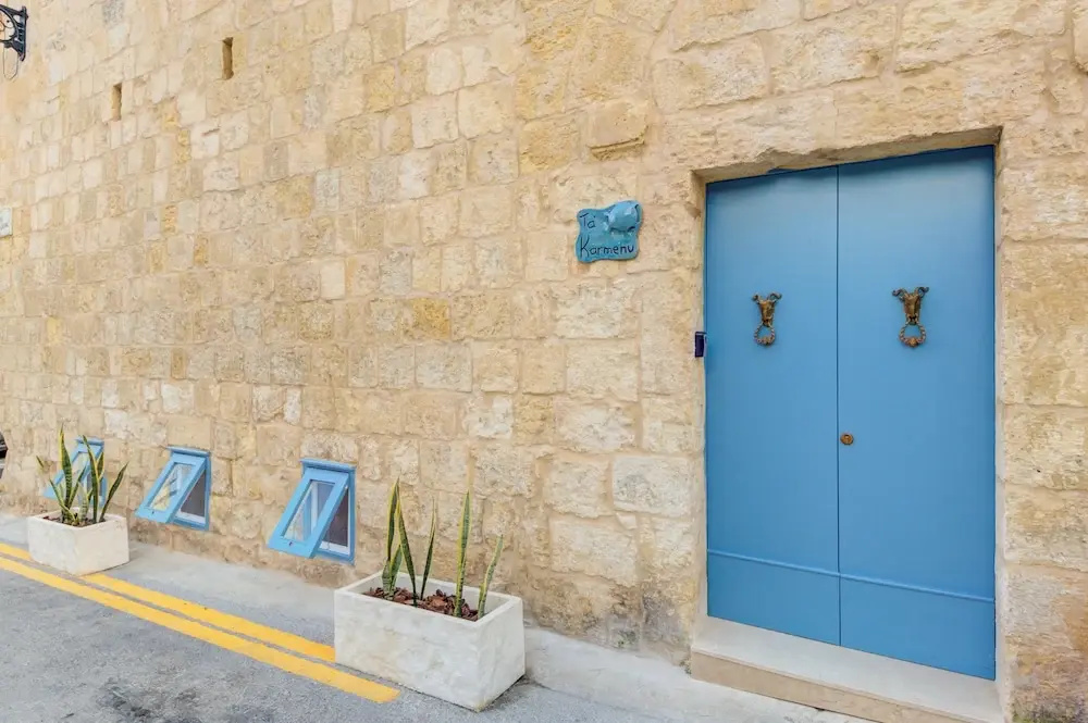 Room-ta' Karmenu - An 800 Year old Moder