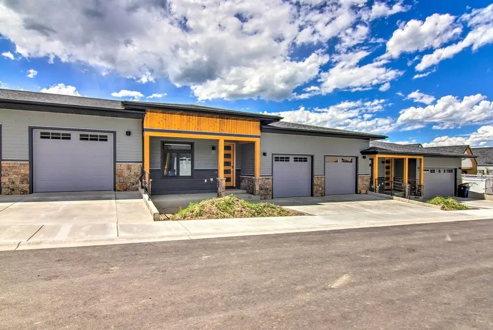 Modern Bozeman Family Townhome w/ Hot Tub!