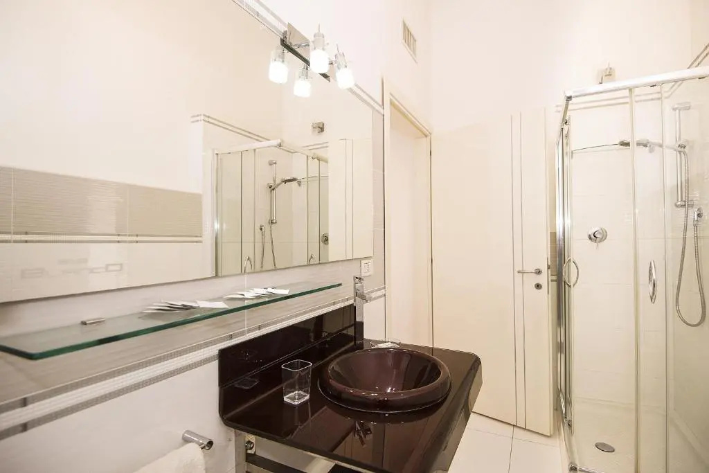 Superior Double room (full double bed)