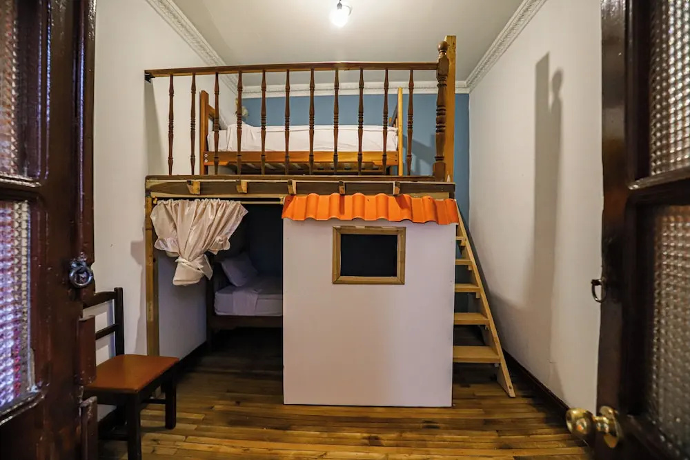Bed in Dorm