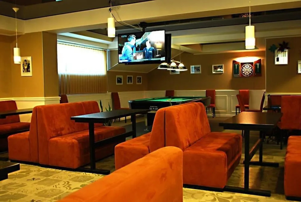 Hotel West - 4
