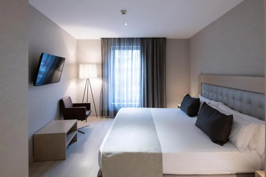Catalonia Sagrada Familia Hotel - Chambres