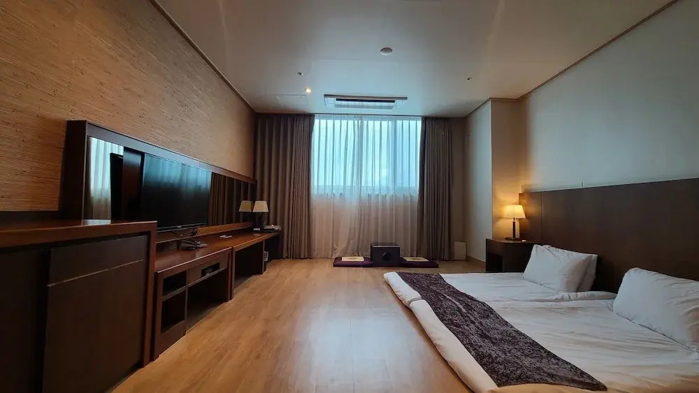 Hyunjin Tourist Hotel - Chambres