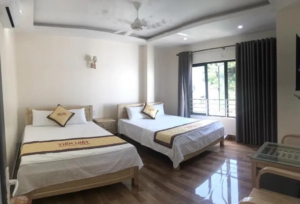 Standard Double room with mountain view (full double bed)