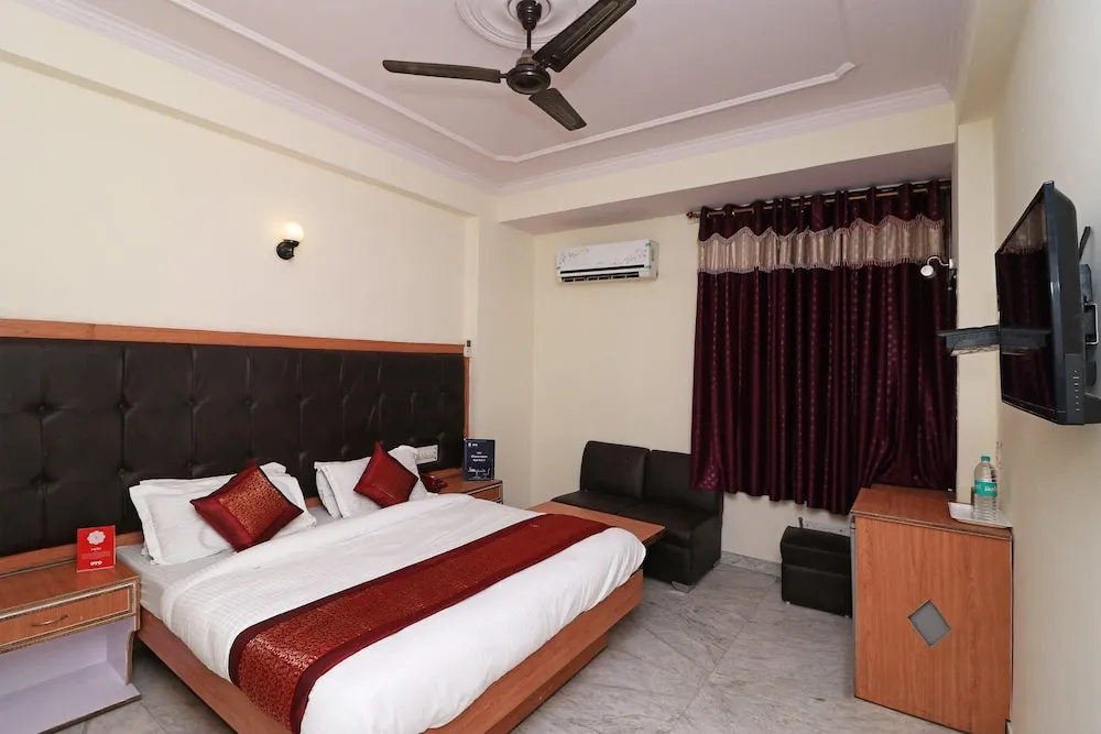 OYO 12419 Hotel Silver Shine - Chambres