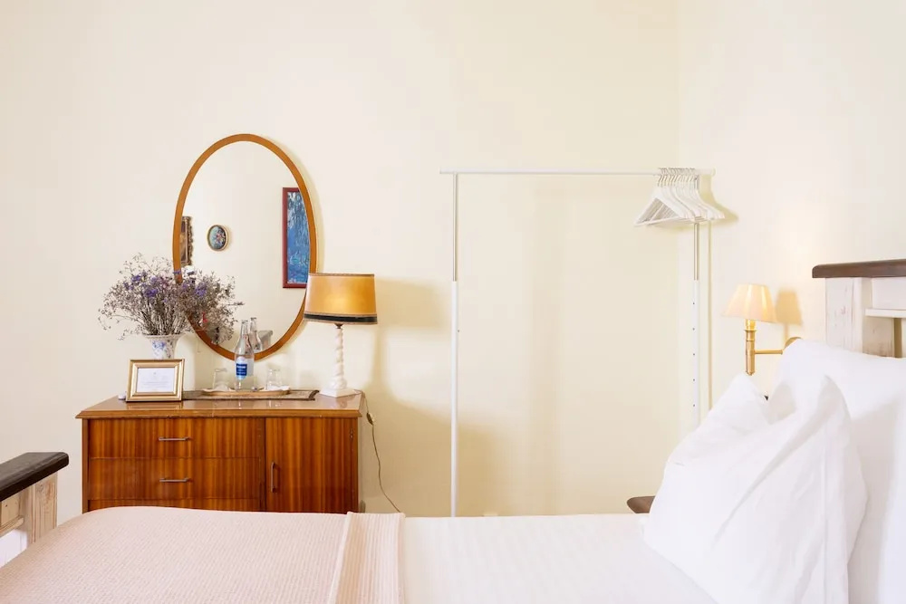 Casa Dona Carmela GuestHouse - parking included