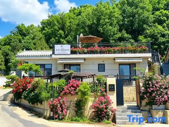Floral Hotel · Taishan Oak Wei Hotel (Hongmen Mountain Entrance ）