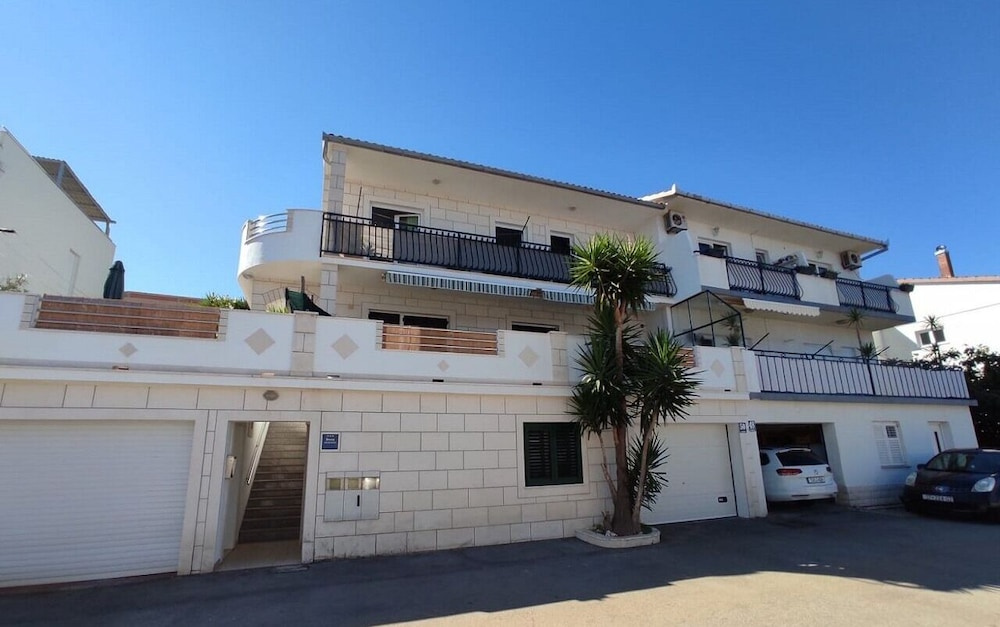 Apartments Josko