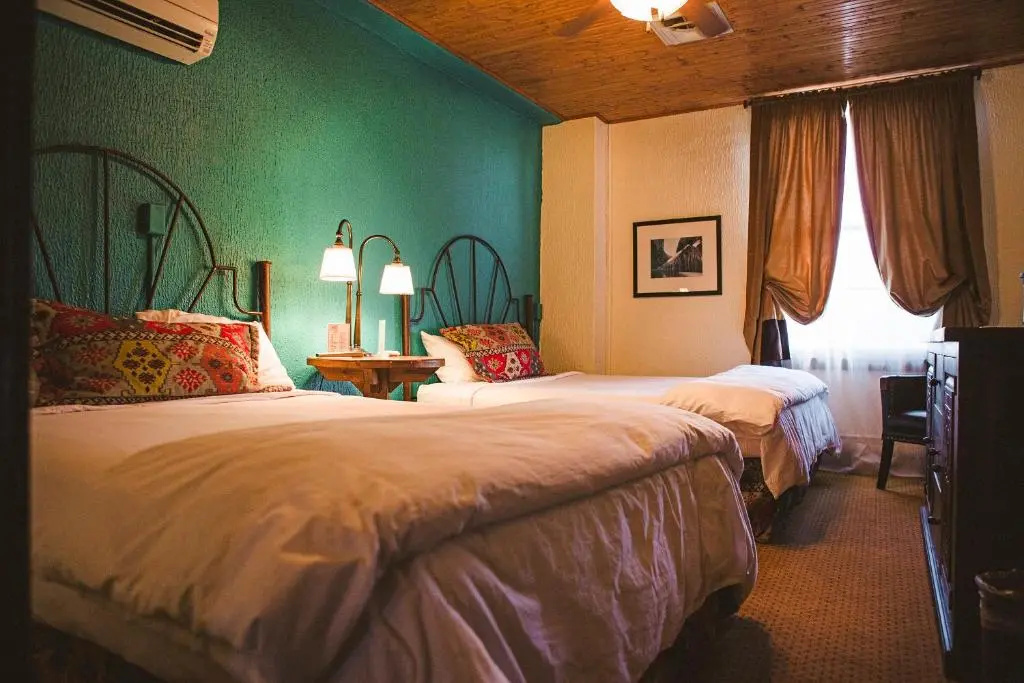The Holland Hotel - Chambres