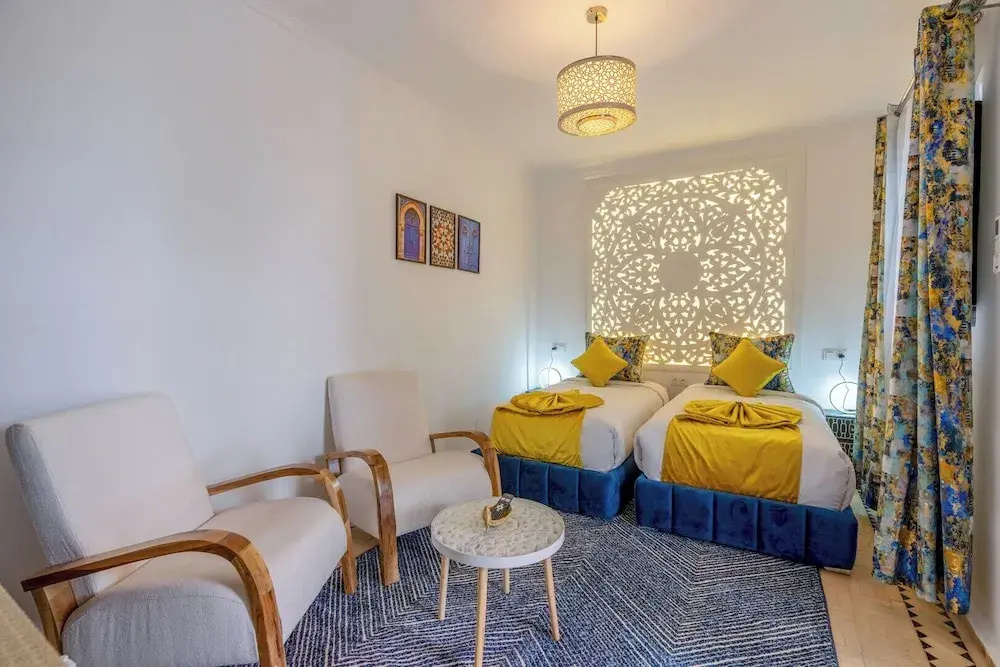 Deluxe Double room (twin beds)