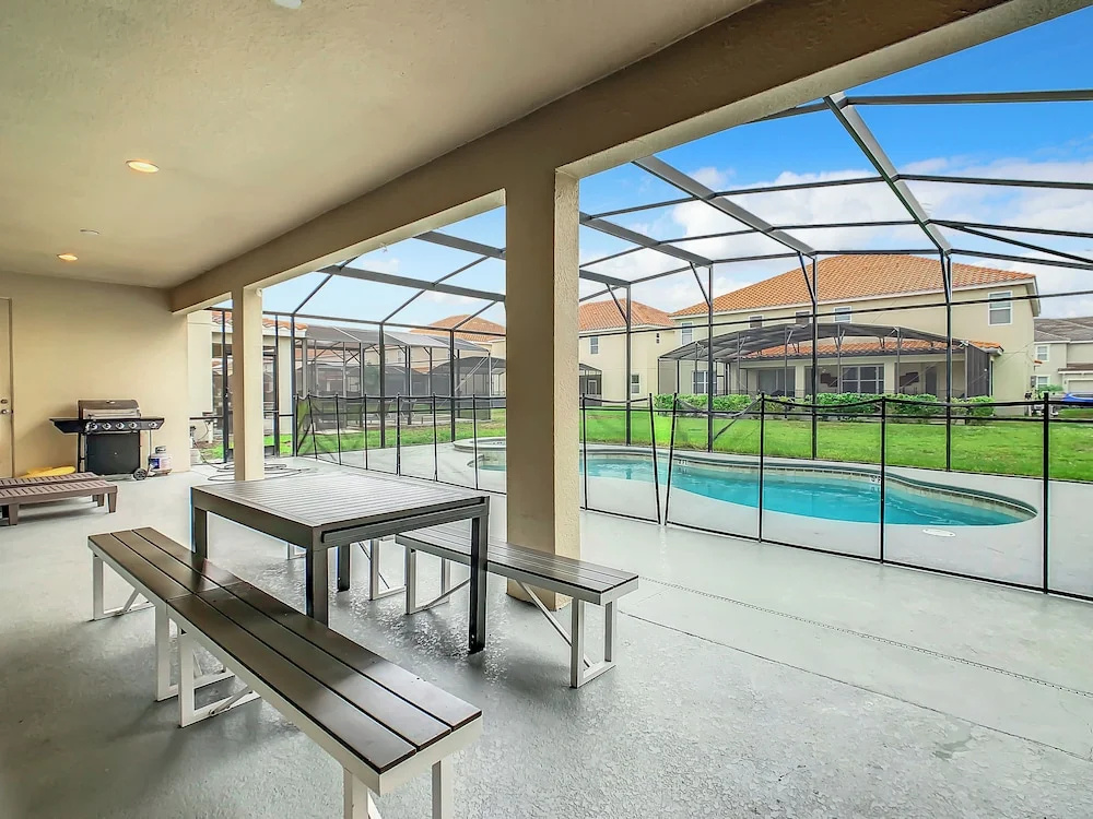 Oakwood Oasis