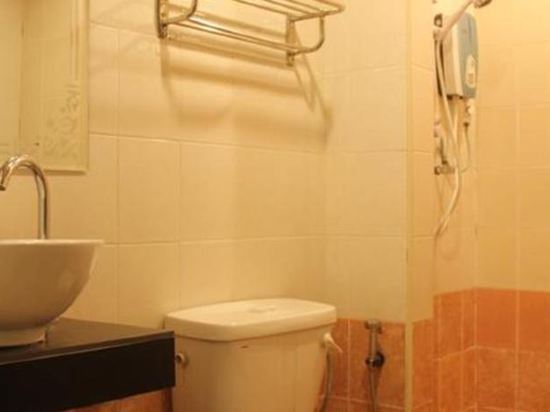 Kingston Hotel
