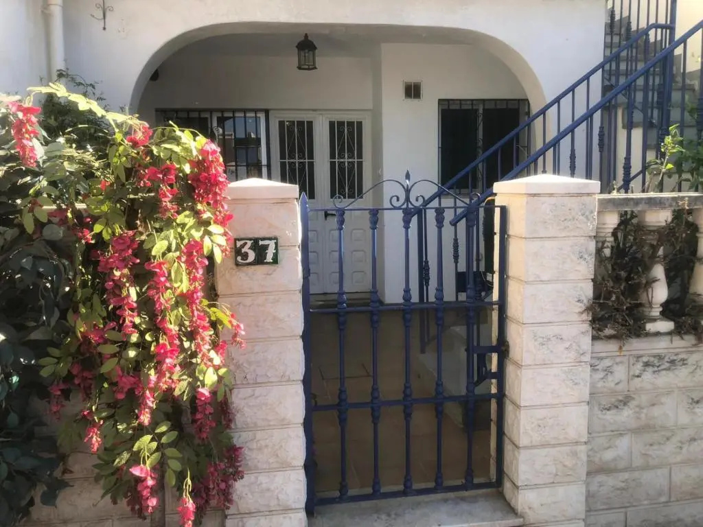 Calle Quitapenas 37