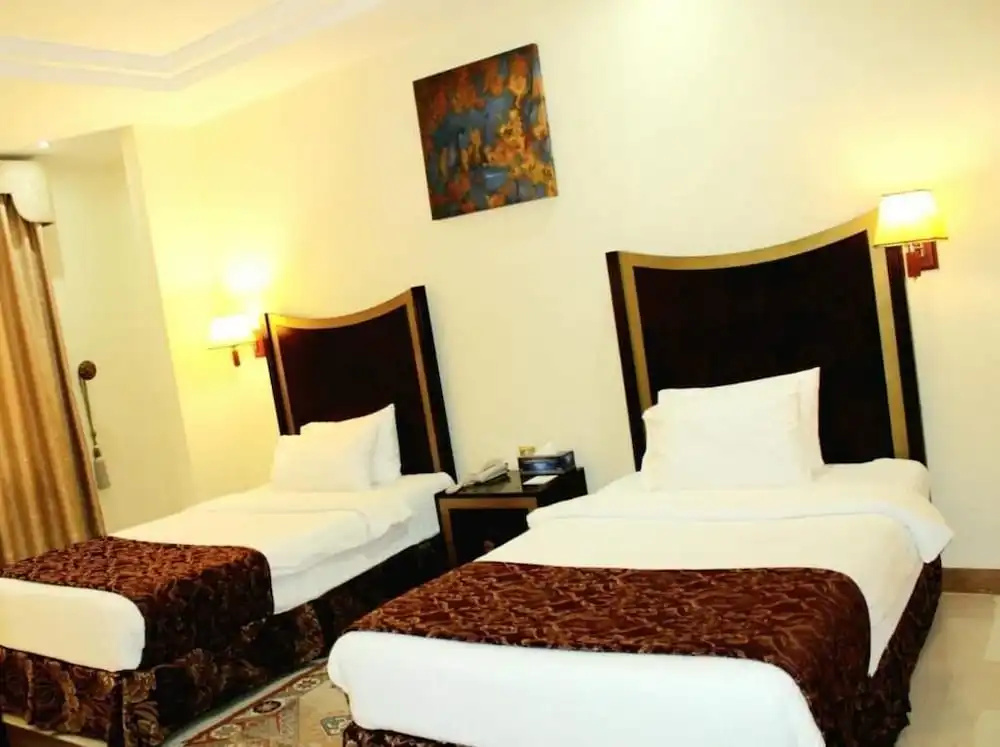 Standard Double room (twin beds)