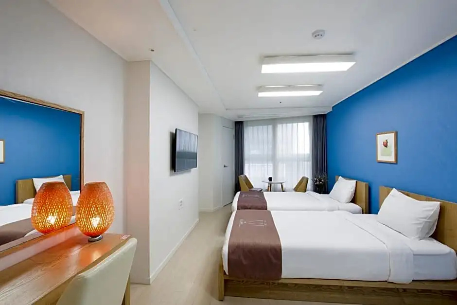 Standard Double room (twin beds)