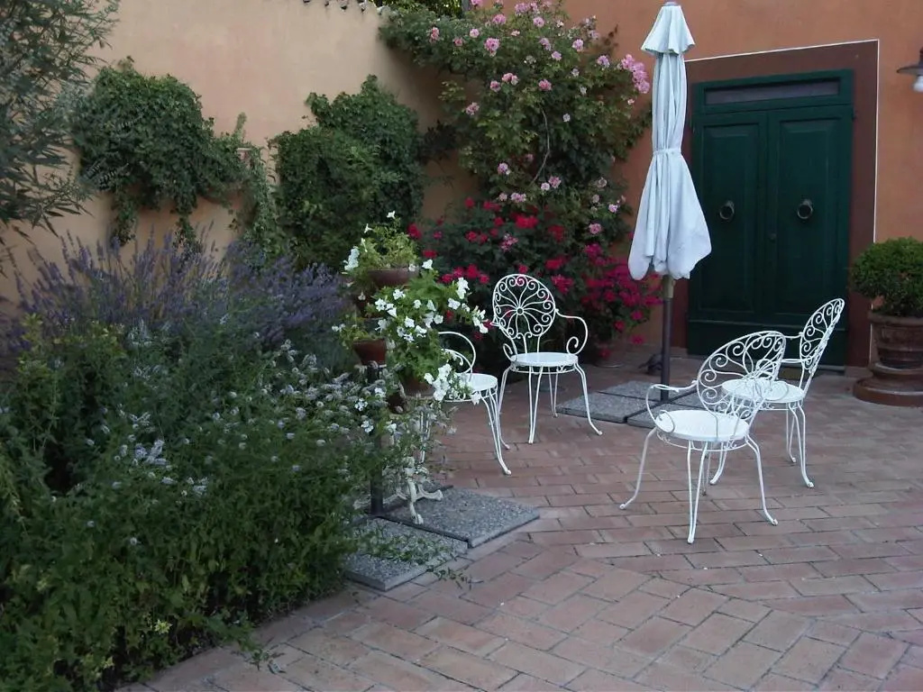 1 Bedroom Cottage