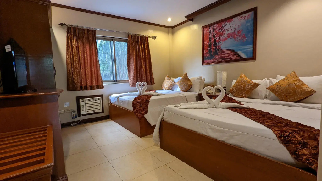 Family Suite with water view
