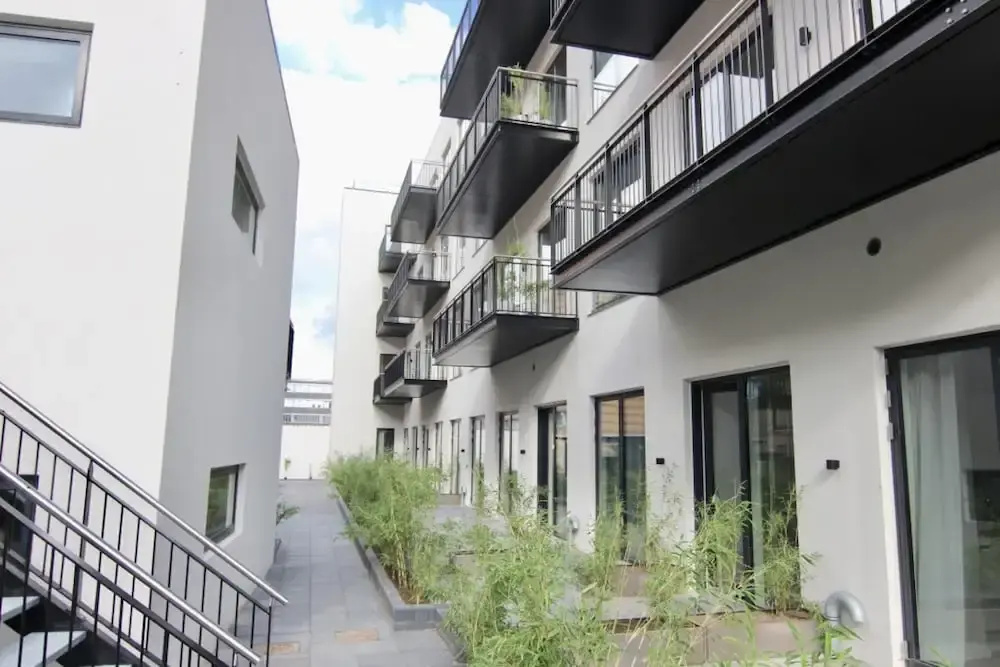 Cool 1-bed w new Yorker Vibes and Private Terrace