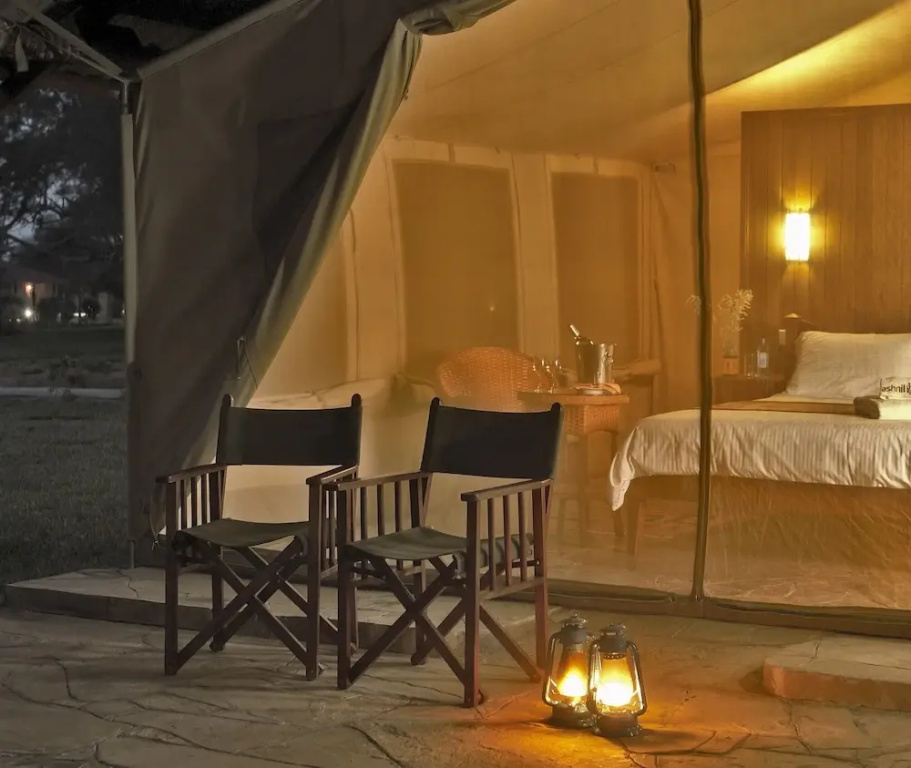Deluxe Triple room with park view